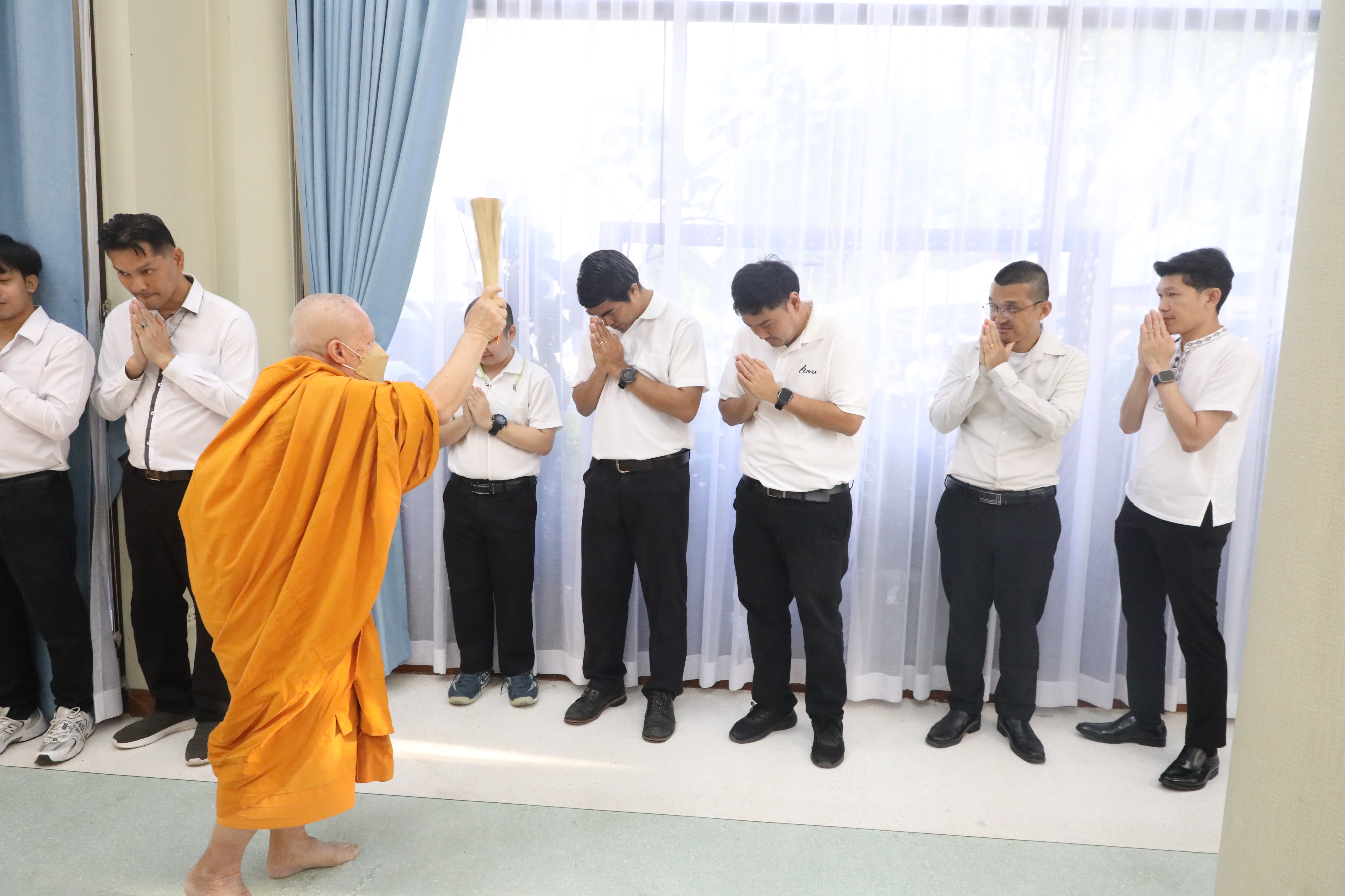 title - ส.ป.ก. จัดพิธีทำบุญถวายภัตตาหารเช้าแด่พระสงฆ์ เนื่องในโอกาสต้อนรับปีใหม่ พ.ศ. 2569